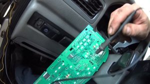 ПРИБОРКА ЧЕРИ ТУСКЛО СВЕТИТ