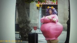 Забыла, что пыхтела. ЧАС дрыгалась под музыку