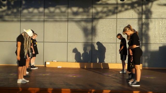 Спектакль "Чарли и шоколадная фабрика", Анапа 2022 смотреть онлайн