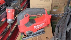 Аккумуляторный лобзик Milwaukee 2737-20 Fuel в отл