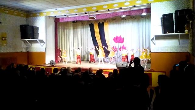 Г.Уссурийск  танец мои друзья смотреть онлайн