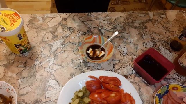 Пицца домашняя на слоеном тесте. Рецепт по шагам смотреть онлайн