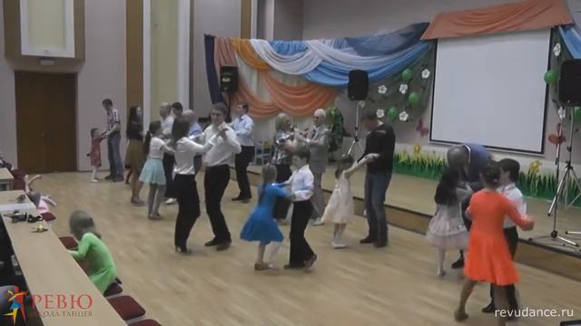 танец на выпускном