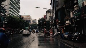 Vietnam walking tour 🇻🇳 Vietnam tour with family (ASMR City Sounds)
