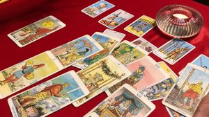 Планы загаданного мужчины на вас / Гадание Таро