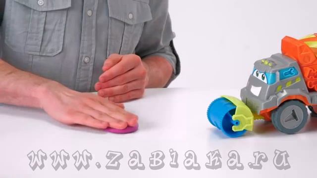 Пластилин Play Doh - Веселый Цементовоз смотреть онлайн