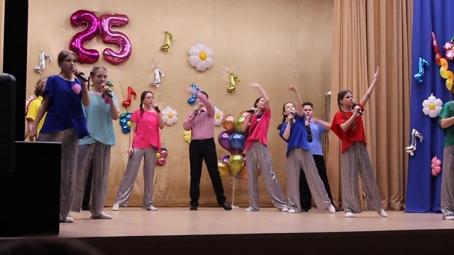 Отчетный концерт вокально-театральной игровой студии Кукарямба к юбилею 25 лет студии! смотреть онлайн