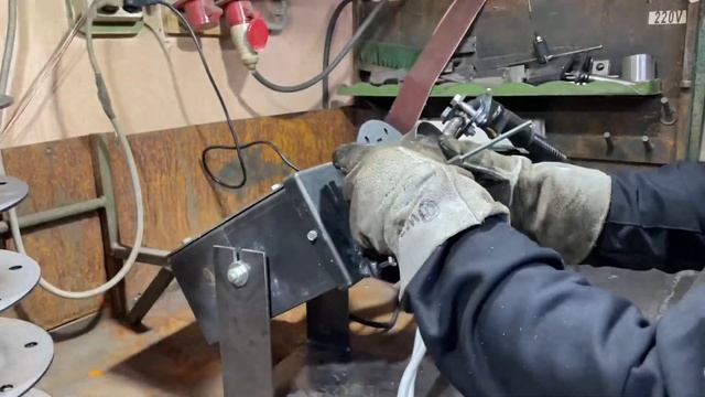 Полуавтоматическая сварка трубы смотреть онлайн