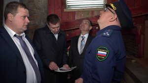 Мэр Новосибирска проконтролировал восстановление пострадавшего от пожара дома