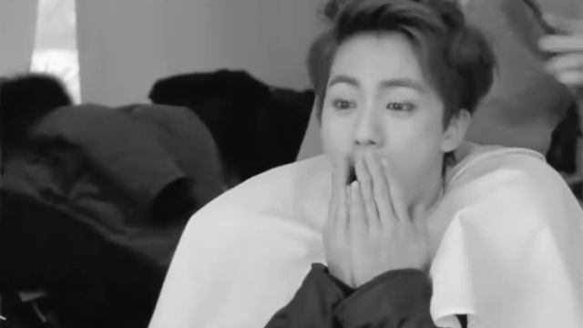 "Ким СокДжин" или "Алло?Полиция?Я не собираюсь так жить." смотреть онлайн