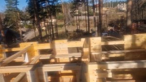 Как остановить строительство дома из бруса на несколь