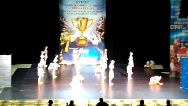 НА "Хорошее настроение" Современная хореография "Дым" смотреть онлайн