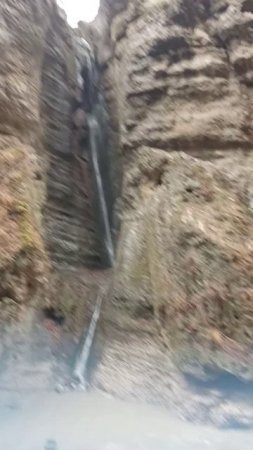 водопад в кбр