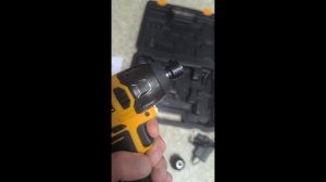 Распаковка — Аккумуляторный шуруповерт Deko DKIS12-Li