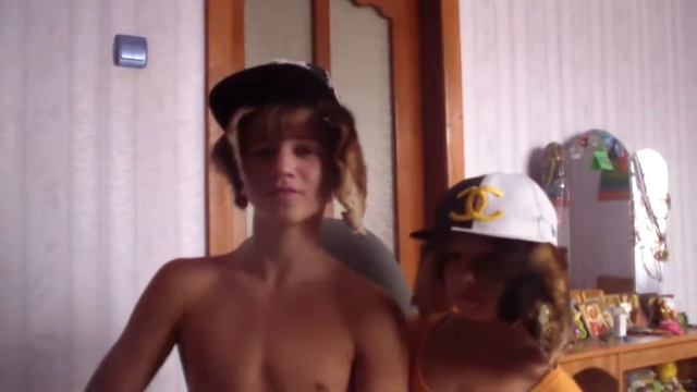 Барби гёл   свами   виталий  холод   и рэперша вика