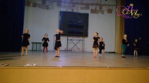 Репетиция на сцене Дворца Молодёжи