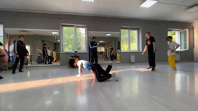 Субботняя заруба | Final | Milena vs Skinny смотреть онлайн