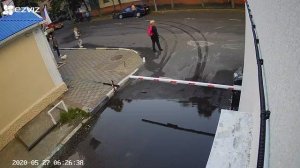 Человека-режут, Росгвардия-бездействует.