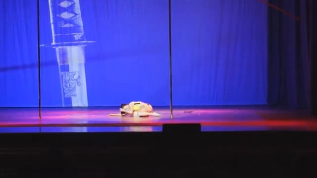 POLE БОЯ  Сапожкова Екатерина