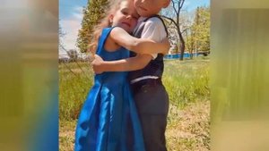 Видео ролик "Журавли", Исполняют: Воспитанники МБДОУ № 16 "Алёнка"