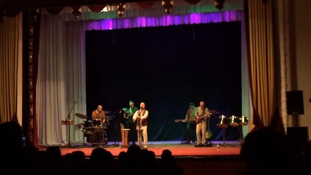 Роберт Юлдашев и гр. "Курайсы" в Ишимбае 28.09.2015