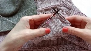 Незаметный переход с изнаночного ряда на лицевой ряд при круговом вязании.