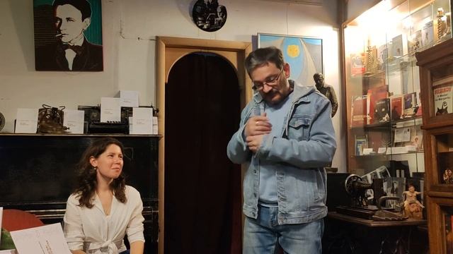 БЕЛЫМ ПО БЕЛОМУ. Творческий вечер и презентация первой поэтической книги Варвары Заборцевой