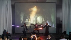 1 10  Студия СаберФайтинг Арт   Игрушки мести