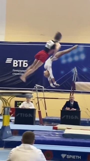 🥇 Васильев Александр - Опорный прыжок - Первенство Ро?