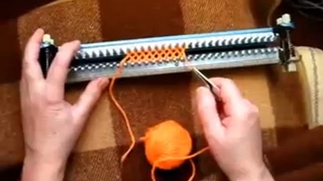 Урок 6. Учимся вязать на Ивушке - вязание резинки 1х1