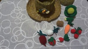 Развивающие  вязаные игрушки. Горшочек с овощами