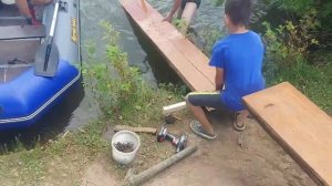 Построили мостик на пруду для купания и рыбалки 🎣