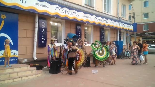 Танцы и песни Эквадора в Орле 3 смотреть онлайн