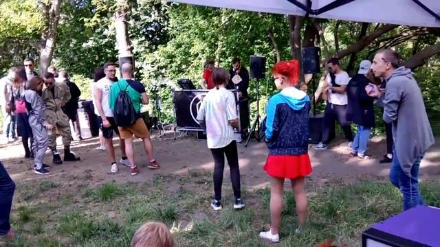 День уличной музыки на Пейзажной алее в Киеве (май 17) смотреть онлайн