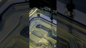 В работе сегодня кастомная СЖО от известной компании INVASION Labs❗