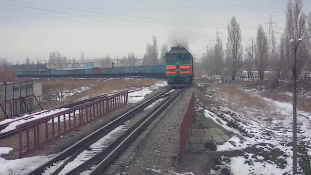 2ТЭ116-1516 с полувагонами смотреть онлайн