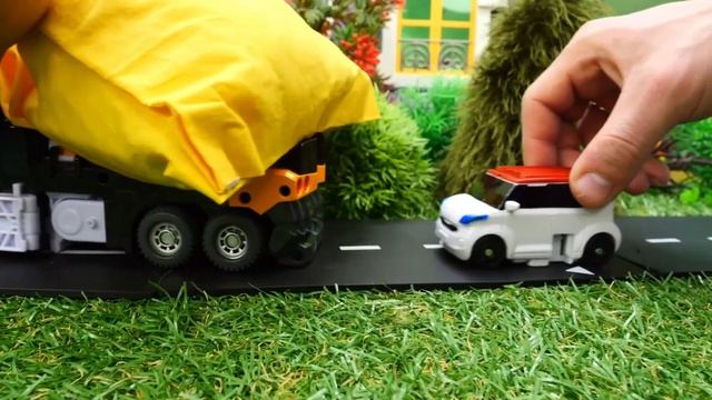 Трансформеры Тоботы. Игры для мальчиков: Крутые машин? смотреть онлайн