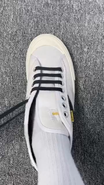 А как вам такой способ шнуровки ? смотреть онлайн