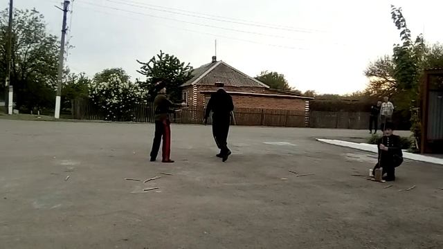 Тренер по фланкировки казачьей шашкой