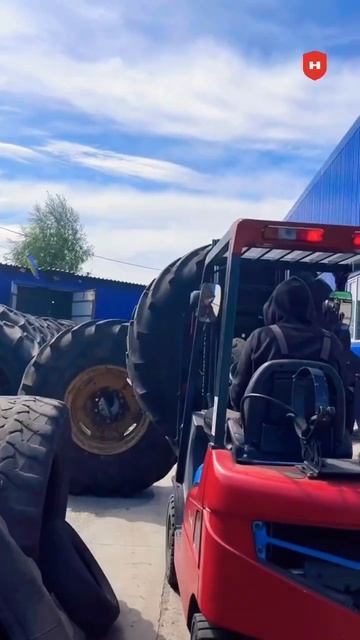 Шинний комплекс ХАРД-ГРУП #hardgrouplive #ремонтшин #шиномонтаж #agriculture #ukraine #шини #тракто смотреть онлайн