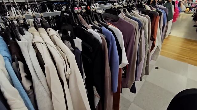 БРЕНДОВЫЕ ВЕЩИ И ОБУВЬ😍/Большие скидки‼️/TJ Maxx и Ross/ Лиса в Америке/ Южная Каролина/ Жизнь в СШ смотреть онлайн