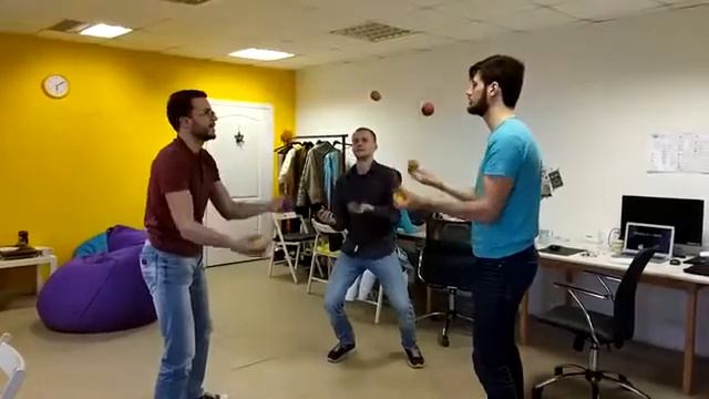 Коворкинг. Идейное пространство Фабрика. Севастополь. смотреть онлайн