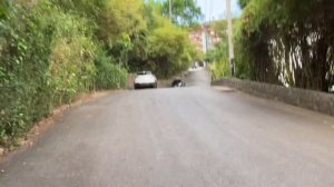 Спуск от отеля и подъем к отелю Peach Blossom, Phuket