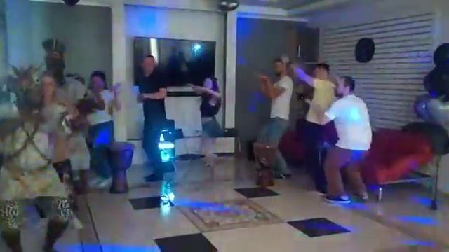 Африканская шоу-группа «Килиманджаро» смотреть онлайн