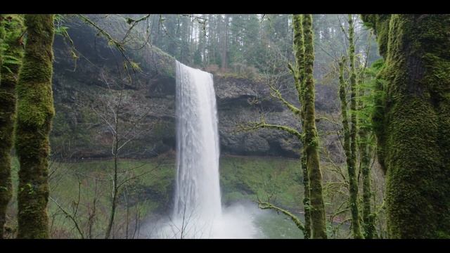 Звенящий Шум водопада   Sounds for meditation shorts