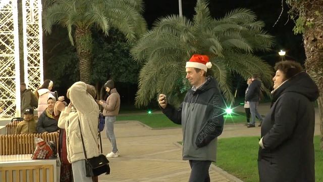 Сказочный городок возле художественного музея г.Сочи. Видеозарисовка... смотреть онлайн