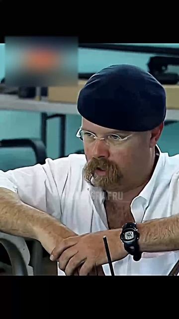 От пули можно спастись под водой? #Shorts смотреть онлайн