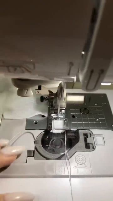 Шью нежный комплект белья. История об ужасном смотреть онлайн