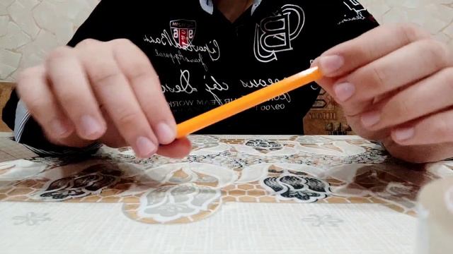 5 ЛАЙФХАКОВ ДЛЯ ШКОЛЫ! КАК СДЕЛАТЬ НЕЗАМЕТНЫЕ ШПАРГАЛКИ! смотреть онлайн