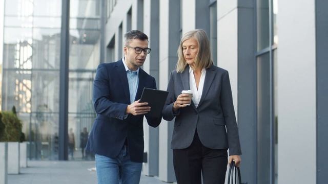 ТОП-7 фраз, УБИВАЮЩИХ ПРОДАЖИ / Что нельзя говорить кли?